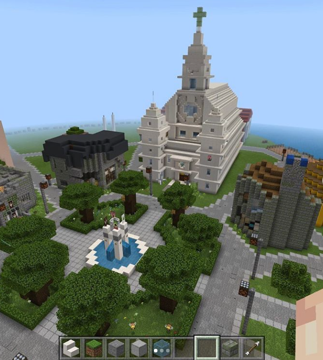 Chaminade's "Comedy of Errors" in Minecraft: A Reflective